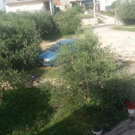 Chiara アパート *